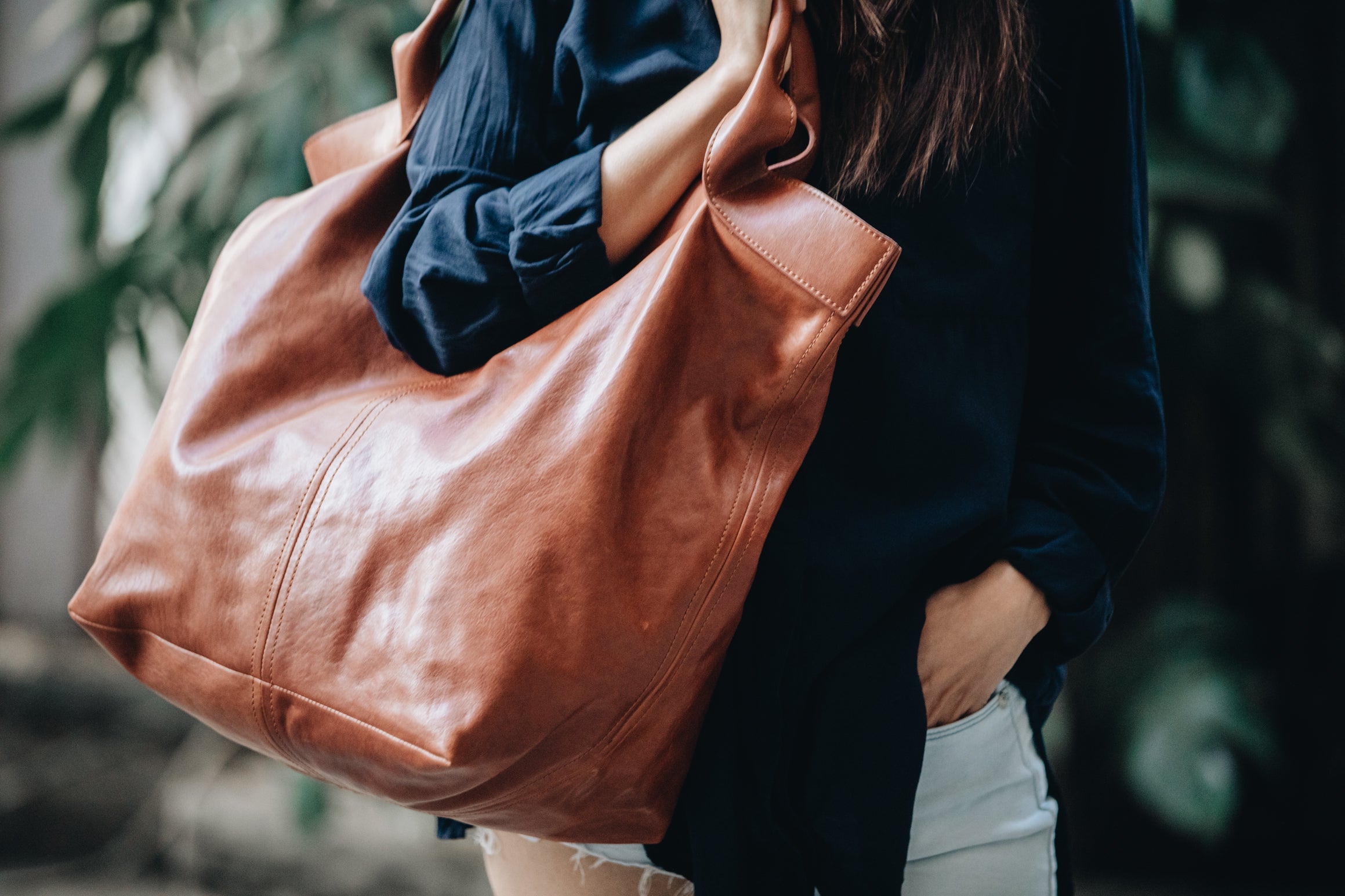 Shop Leather Tote Bags For Women Online